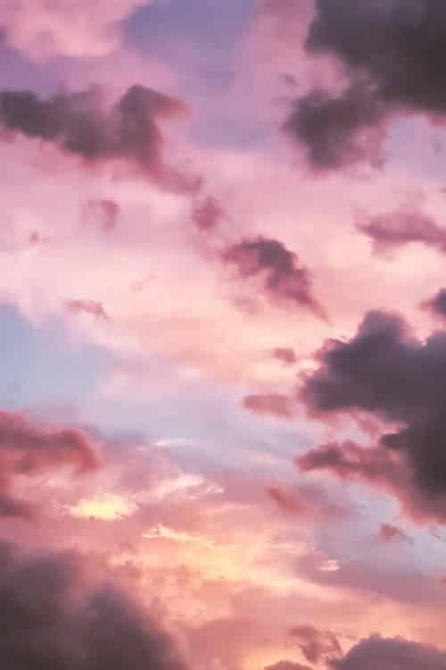 pink and purple cloudy sky
